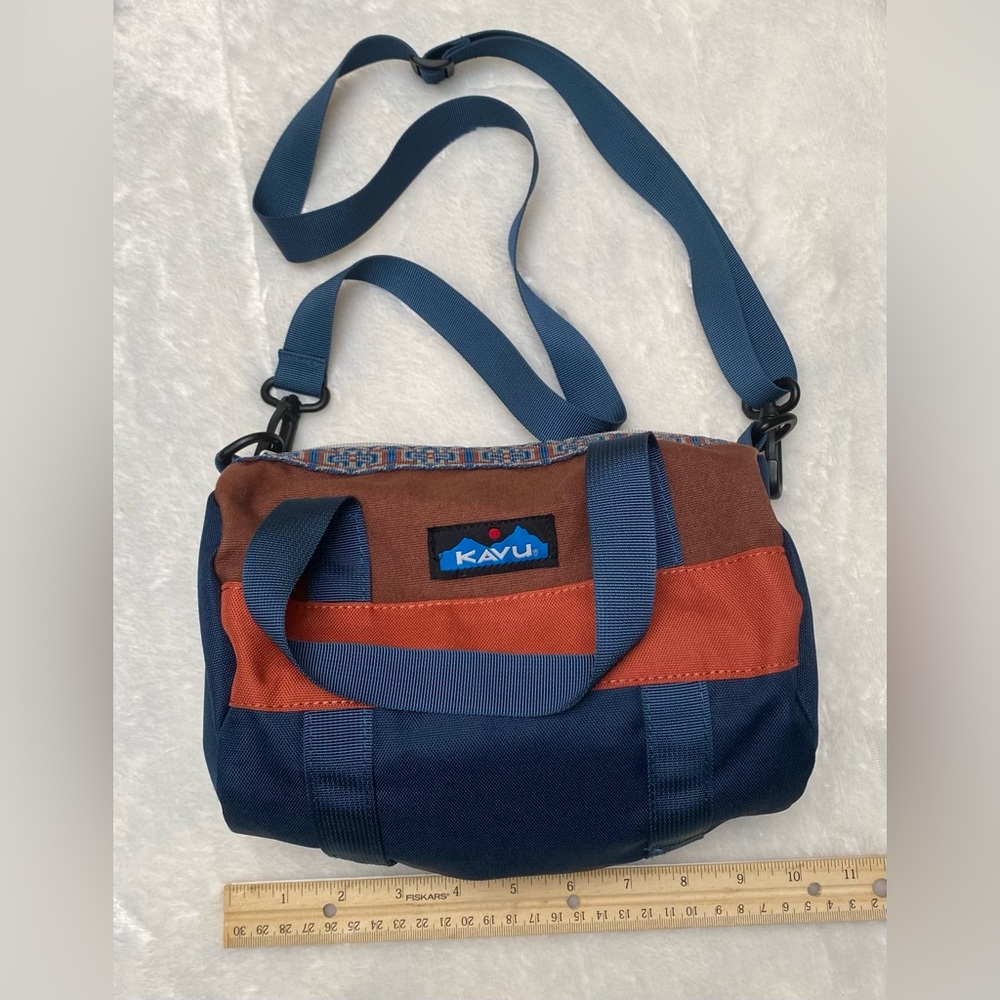 Kavu Multicolor Crossbody Bag